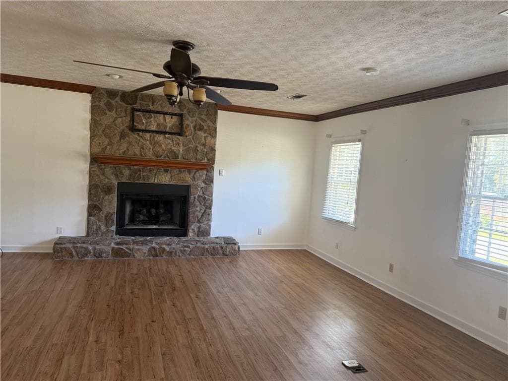 3 bedroom, 2 bathroom, 1,835 sq ft single family residence for rent at 2168 Cannon Hill Road, Lilburn, GA 30047 for $2,000 a month — photo 6