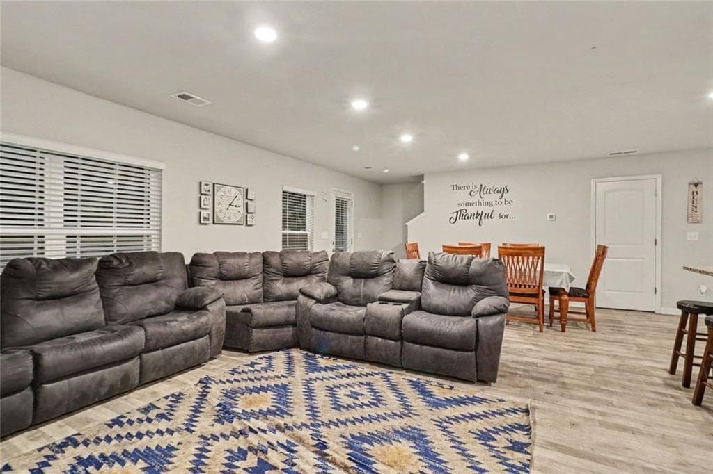 4 bedroom, 3 bathroom, 1,960 sq ft single family residence for sale at 186 Brasch Park Drive, Grantville, GA 30220 — photo 5