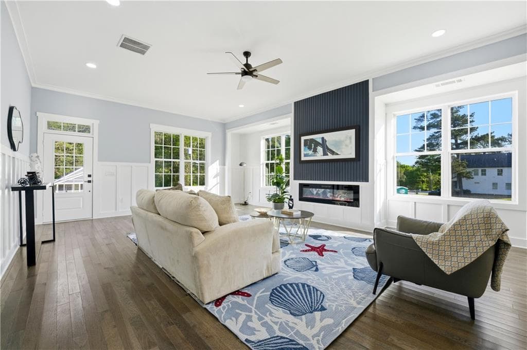 6 bedroom, 5 bathroom, 4,045 sq ft single family residence under contract at 358 Saint Johns Avenue, Atlanta, GA 30315 — photo 7