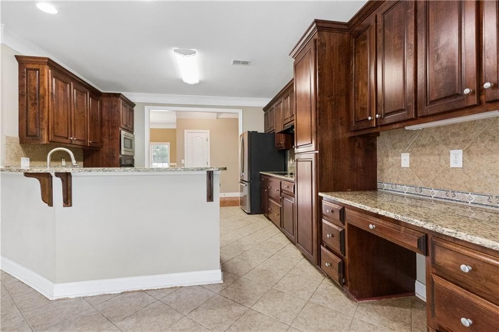 3 bedroom, 3 bathroom, 2,468 sq ft single family residence for sale at 903 Little River Road, Social Circle, GA 30025 — photo 5