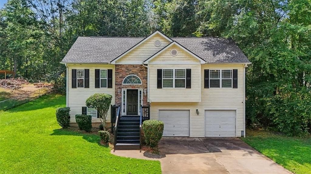 3 bedroom, 3 bathroom, 2,448 sq ft single family residence for sale at 251 Adair Court, Dallas, GA 30157 — photo 2