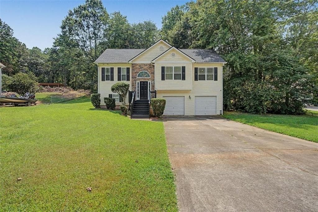 3 bedroom, 3 bathroom, 2,448 sq ft single family residence for sale at 251 Adair Court, Dallas, GA 30157 — photo 4