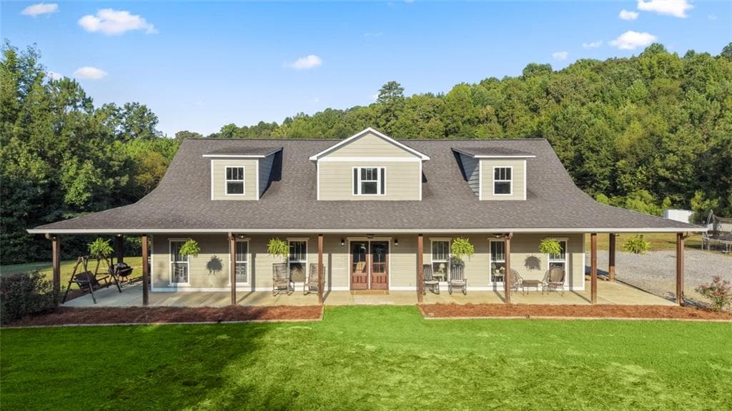 6 bedroom, 4 bathroom, 3,196 sq ft single family residence for sale at 355 Orchard Road, Summerville, GA 30747 — photo 2