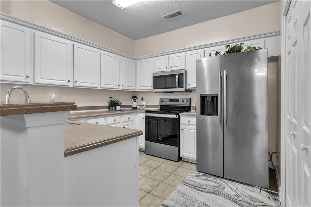 2 bedroom, 2 bathroom, 1,354 sq ft townhouse for sale at 112 Camry Lane, Grayson, GA 30017 — photo 7