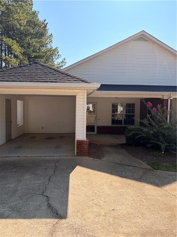 2 bedroom, 2 bathroom, 1,002 sq ft condominium under contract at 150 Old Mill Road 404, Cartersville, GA 30120 — photo 5
