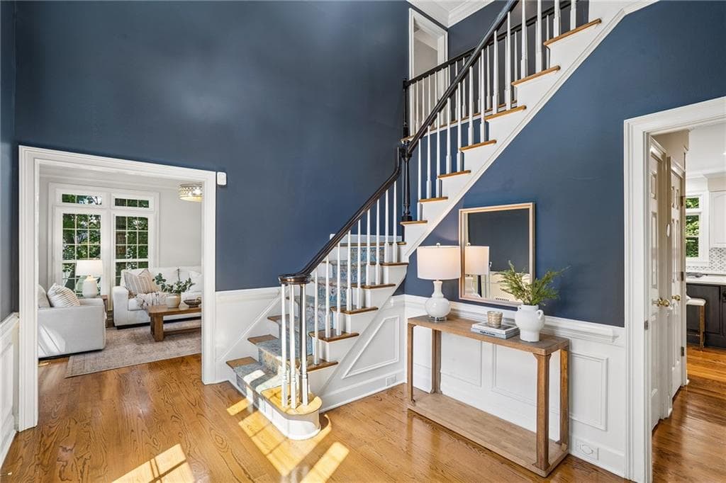 5 bedroom, 6 bathroom, 5,713 sq ft single family residence under contract at 129 Ridgetree Lane, Marietta, GA 30068 — photo 4