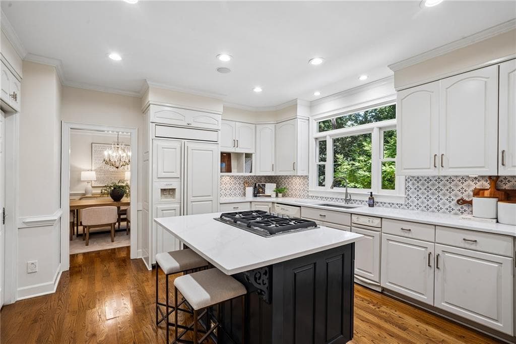 5 bedroom, 6 bathroom, 5,713 sq ft single family residence under contract at 129 Ridgetree Lane, Marietta, GA 30068 — photo 9