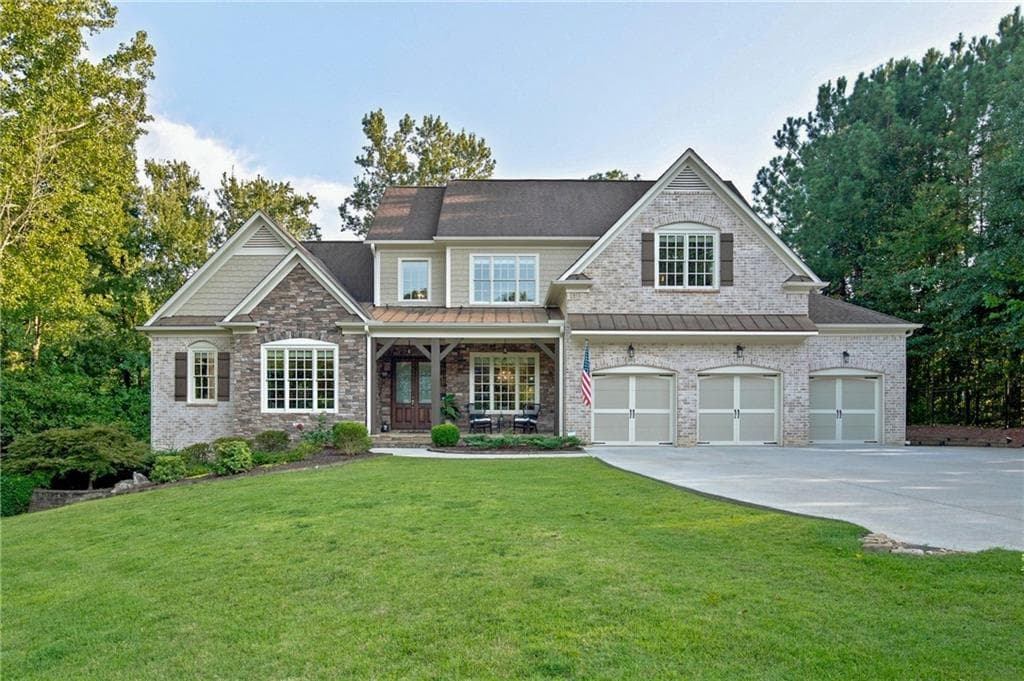 5 bedroom, 6 bathroom, 6,142 sq ft single family residence for sale at 160 Chaffin Road, Roswell, GA 30075 — photo 3