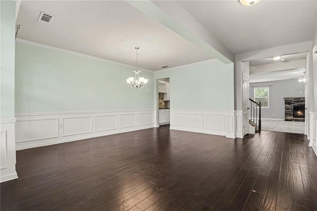 5 bedroom, 4 bathroom, 4,166 sq ft single family residence for sale at 5145 Whisper Point Boulevard, Cumming, GA 30028 — photo 6