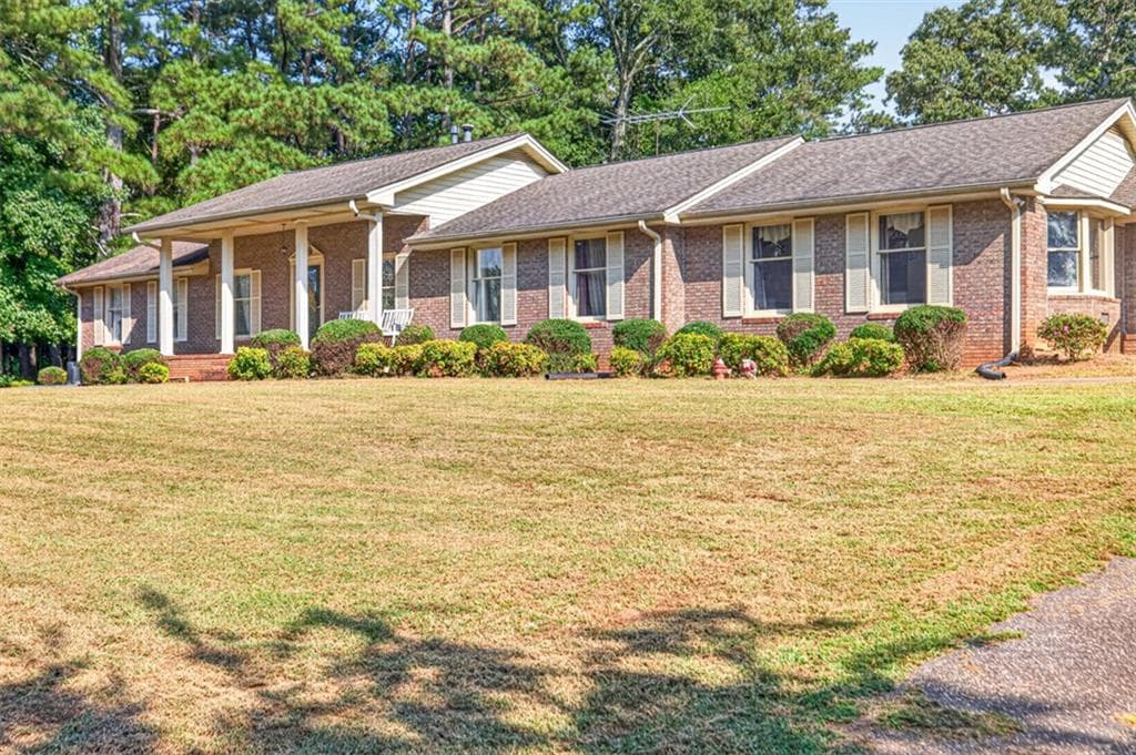 4 bedroom, 4 bathroom, 6,090 sq ft single family residence for rent at 160 Apalachee Church Road, Auburn, GA 30011 for $3,200 a month — photo 4