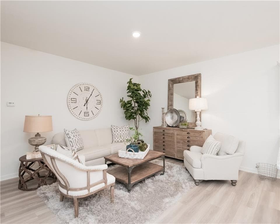 3 bedroom, 3 bathroom, 1,685 sq ft townhouse for sale at 1922 Christine Way 110, Conyers, GA 30013 — photo 9