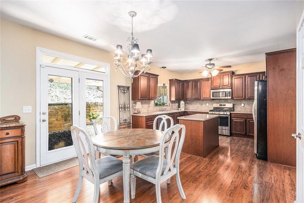 4 bedroom, 3 bathroom, 2,993 sq ft single family residence for sale at 108 Heritage Club Circle, Dallas, GA 30132 — photo 10