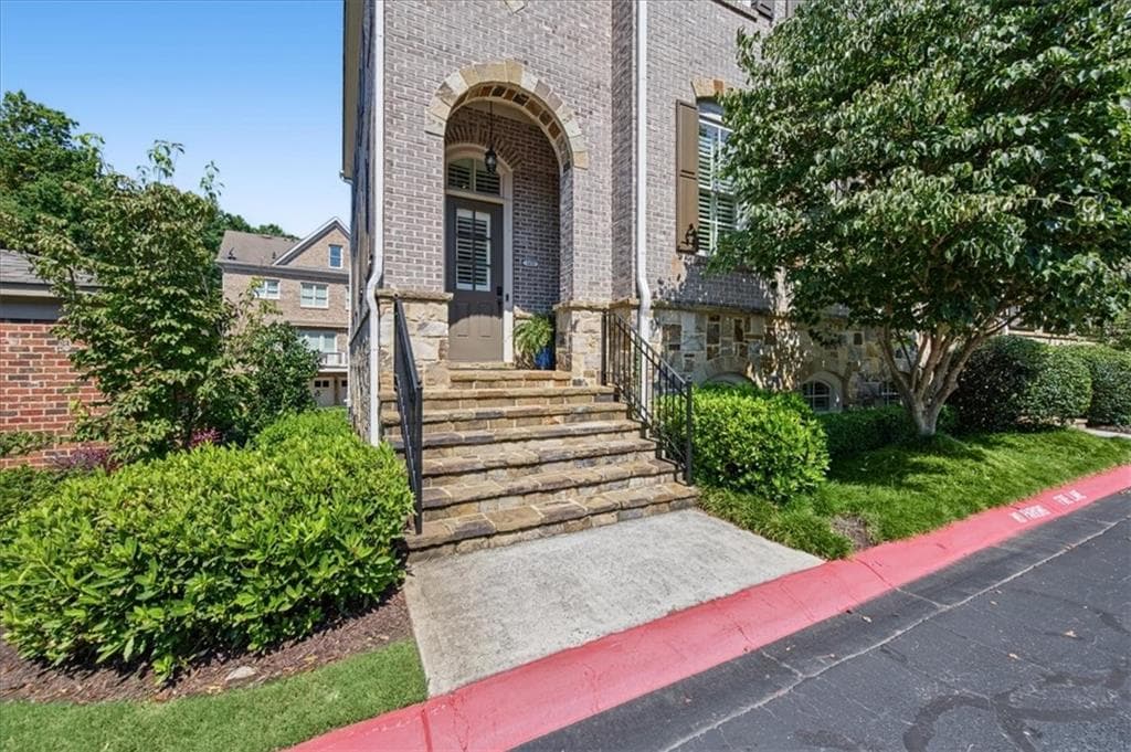 3 bedroom, 5 bathroom, 3,574 sq ft townhouse under contract at 1451 Winterfield Court, Kennesaw, GA 30152 — photo 4