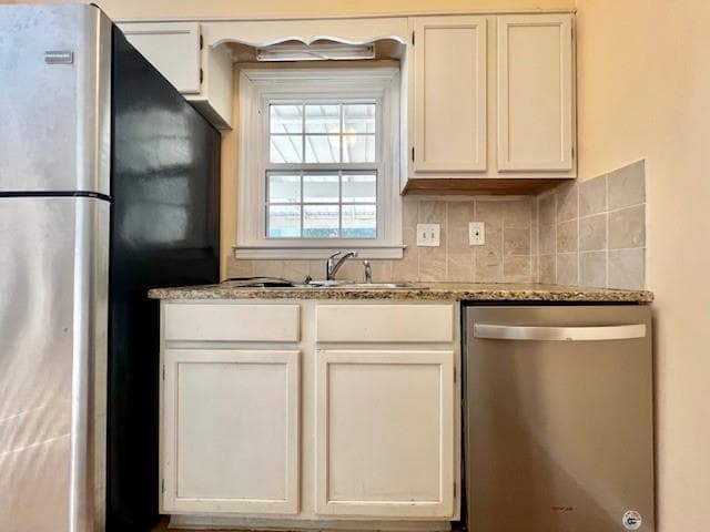 2 bedroom, 3 bathroom, 1,240 sq ft townhouse for rent at 107 Old Ferry Way, Roswell, GA 30076 for $1,745 a month — photo 3