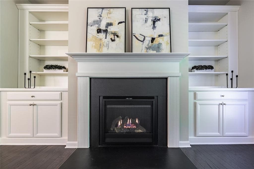 3 bedroom, 3 bathroom, 2,354 sq ft townhouse for sale at 2790 Laurel Gate Lane, Cumming, GA 30040 — photo 5