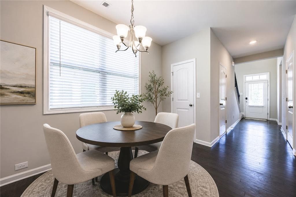 3 bedroom, 3 bathroom, 2,354 sq ft townhouse for sale at 2790 Laurel Gate Lane, Cumming, GA 30040 — photo 6