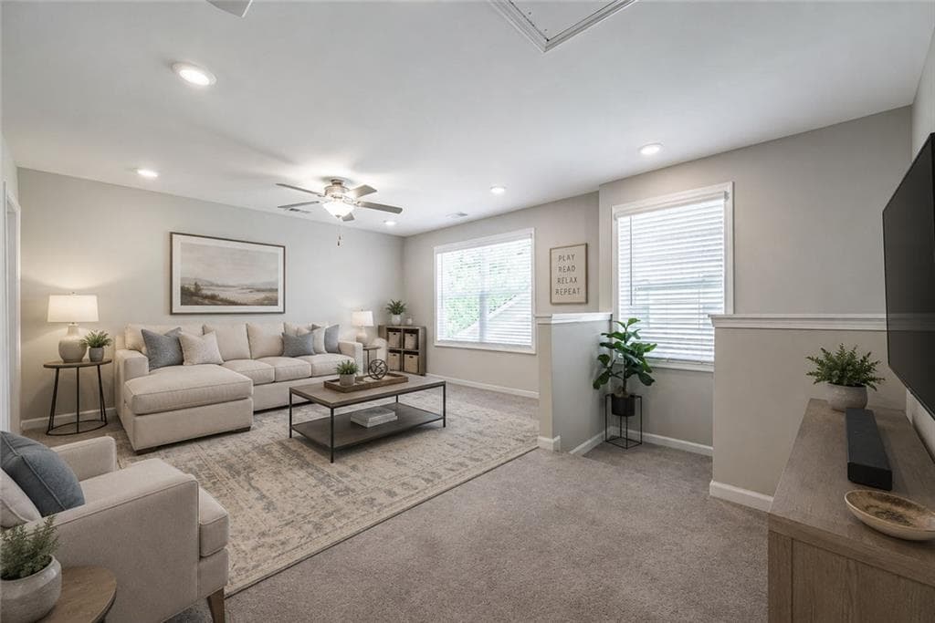 3 bedroom, 3 bathroom, 2,354 sq ft townhouse for sale at 2790 Laurel Gate Lane, Cumming, GA 30040 — photo 8