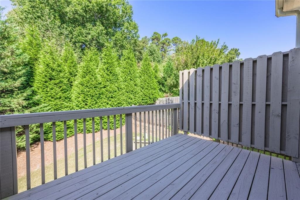 3 bedroom, 3 bathroom, 2,354 sq ft townhouse for sale at 2790 Laurel Gate Lane, Cumming, GA 30040 — photo 9