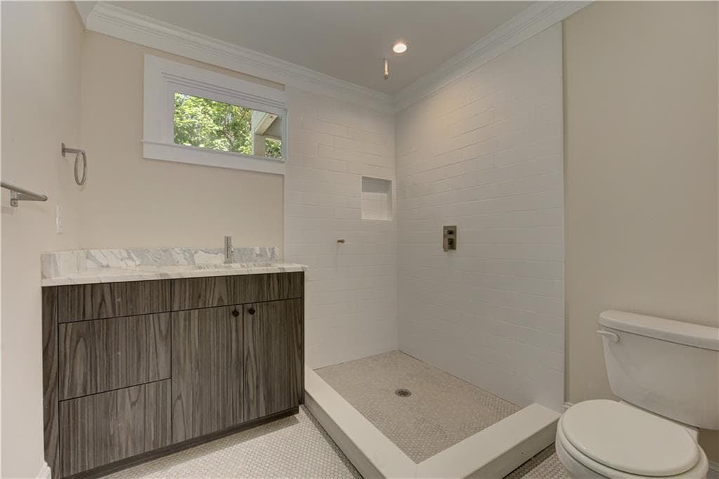 2 bedroom, 2 bathroom, 1,133 sq ft apartment for rent at 83 26th Street 3, Atlanta, GA 30309 for $2,550 a month — photo 9
