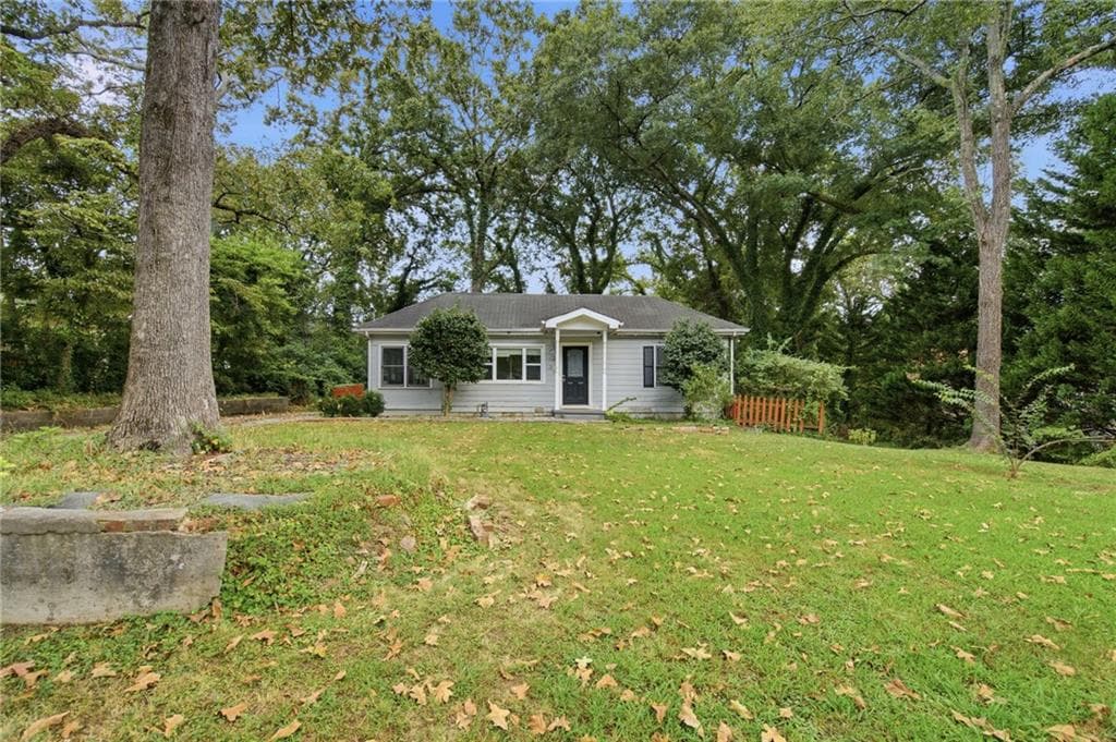 4 bedroom, 2 bathroom, 1,485 sq ft single family residence for sale at 37 Claire Drive, Atlanta, GA 30315