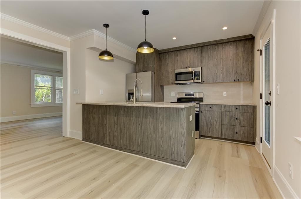 4 bedroom, 2 bathroom, 1,597 sq ft apartment for rent at 83 26th Street Main Level, Atlanta, GA 30309 for $3,999 a month — photo 6