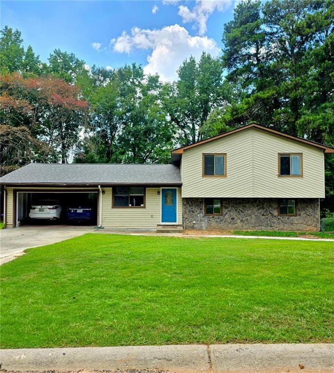 5 bedroom, 3 bathroom, 2,169 sq ft home for sale at 2514 Rhoanoke Drive, Duluth, GA