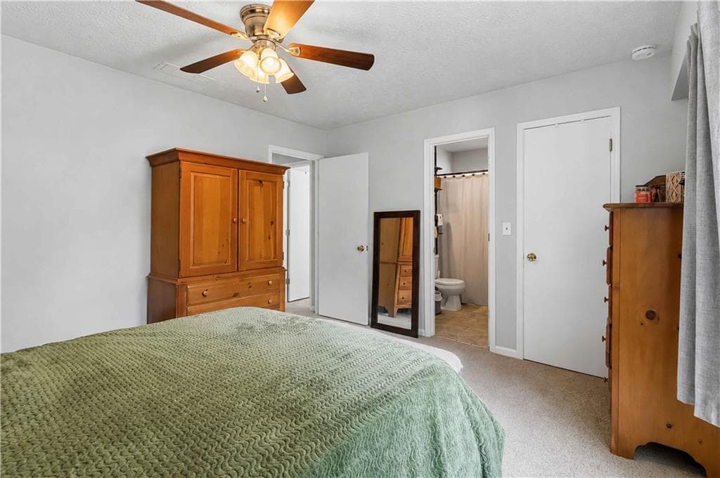 3 bedroom, 3 bathroom, 1,412 sq ft single family residence for sale at 10303 Briarbay Drive, Jonesboro, GA 30238 — photo 10
