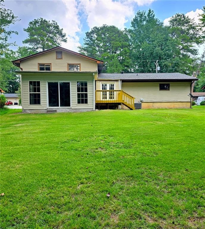 5 bedroom, 3 bathroom, 2,169 sq ft single family residence for sale at 2514 Rhoanoke Drive, Duluth, GA 30096 — photo 3