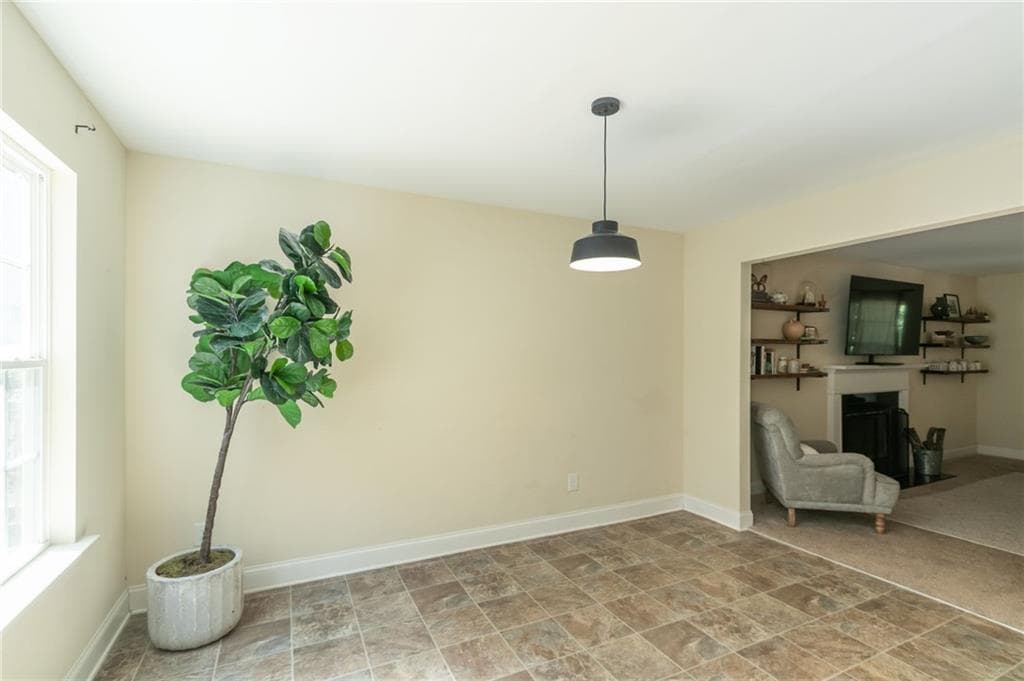 4 bedroom, 3 bathroom, 1,867 sq ft single family residence for sale at 8816 Shallow Creek Trail, Clermont, GA 30527 — photo 9