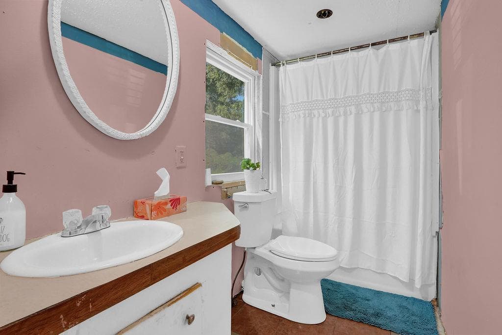 3 bedroom, 2 bathroom, 960 sq ft single family residence for sale at 2110 Shoal Creek Road, Buford, GA 30518 — photo 6