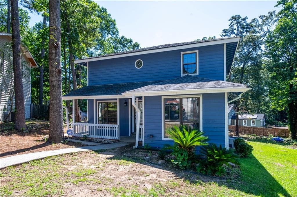 3 bedroom, 3 bathroom, 1,768 sq ft single family residence for sale at 998 Ascot Court, Riverdale, GA 30296 — photo 3