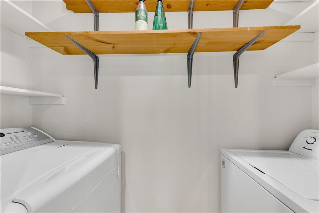 2 bedroom, 2 bathroom, 1,168 sq ft condominium for sale at 209 14th Street 307, Atlanta, GA 30309 — photo 8
