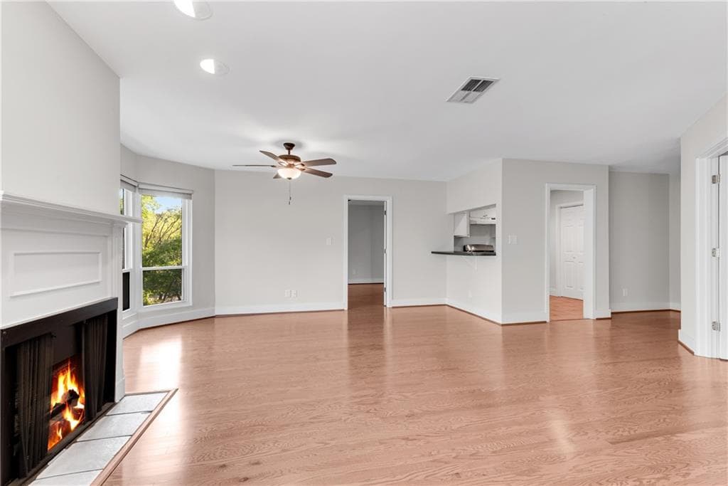 2 bedroom, 2 bathroom, 1,168 sq ft condominium for sale at 209 14th Street 307, Atlanta, GA 30309 — photo 10