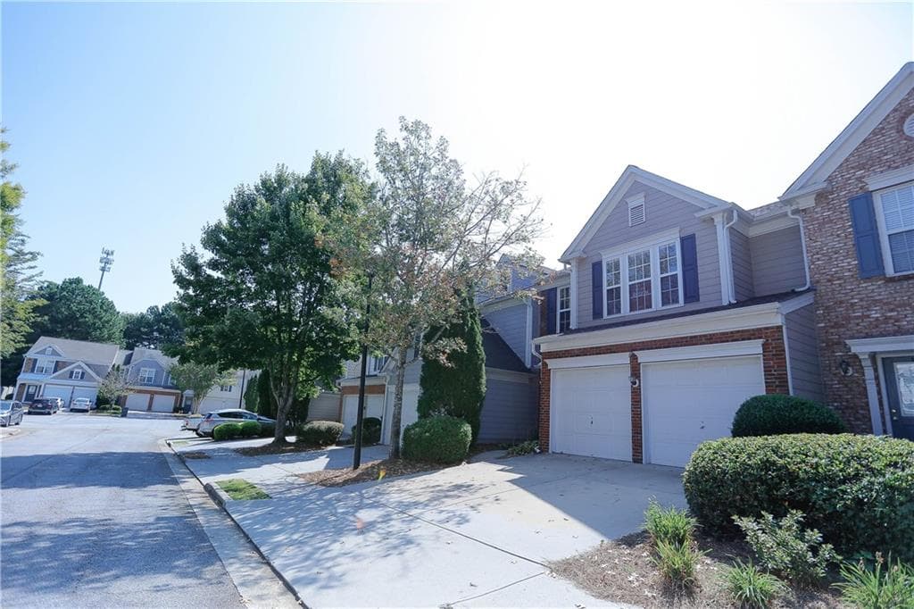 3 bedroom, 3 bathroom, 1,696 sq ft townhouse for rent at 3616 Elkhorn Court, Duluth, GA 30096 for $2,300 a month — photo 3