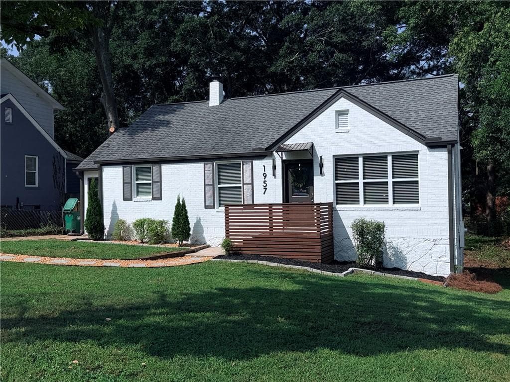 2 bedroom, 2 bathroom, 960 sq ft single family residence under contract at 1957 Don Juan Lane, Decatur, GA 30032 — photo 2