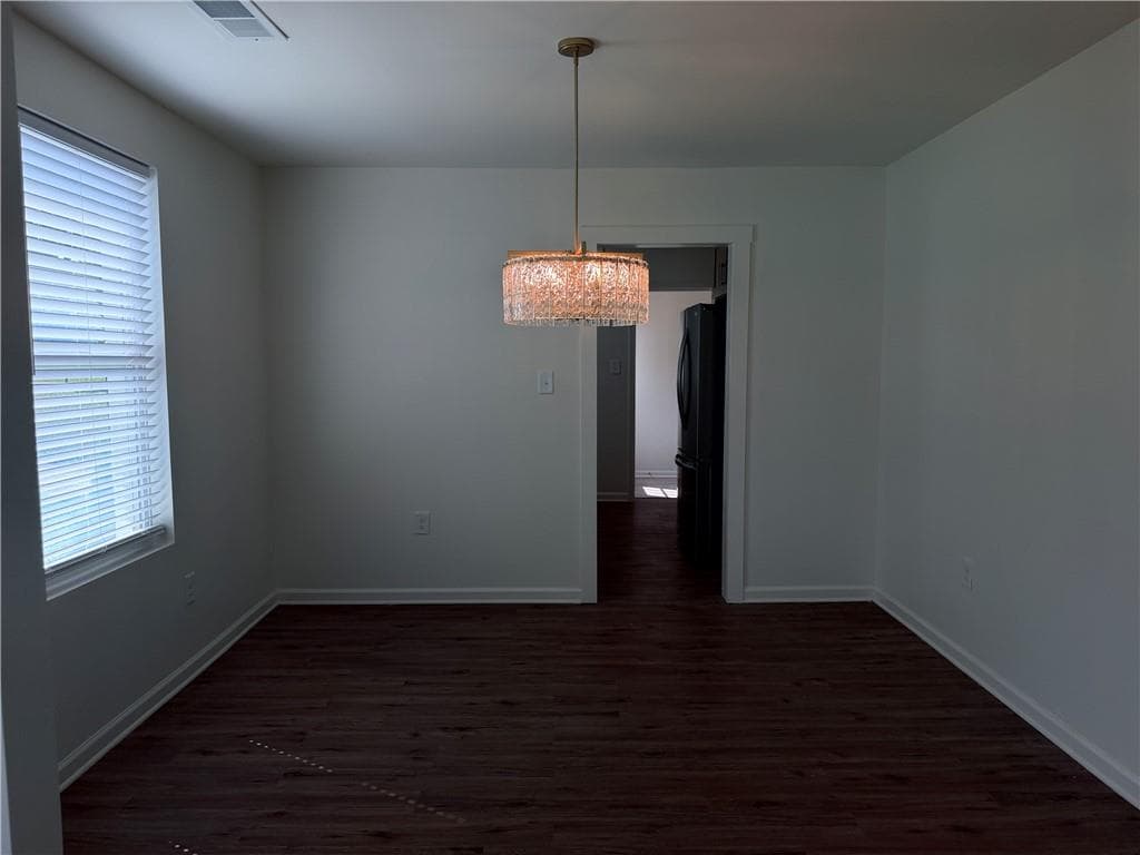 2 bedroom, 2 bathroom, 960 sq ft single family residence under contract at 1957 Don Juan Lane, Decatur, GA 30032 — photo 4