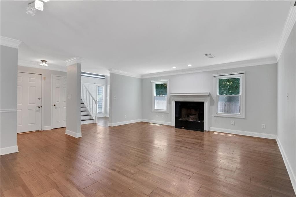 3 bedroom, 3 bathroom, 2,166 sq ft townhouse for rent at 1452 Briaroaks Trail, Atlanta, GA 30329 for $2,800 a month — photo 5