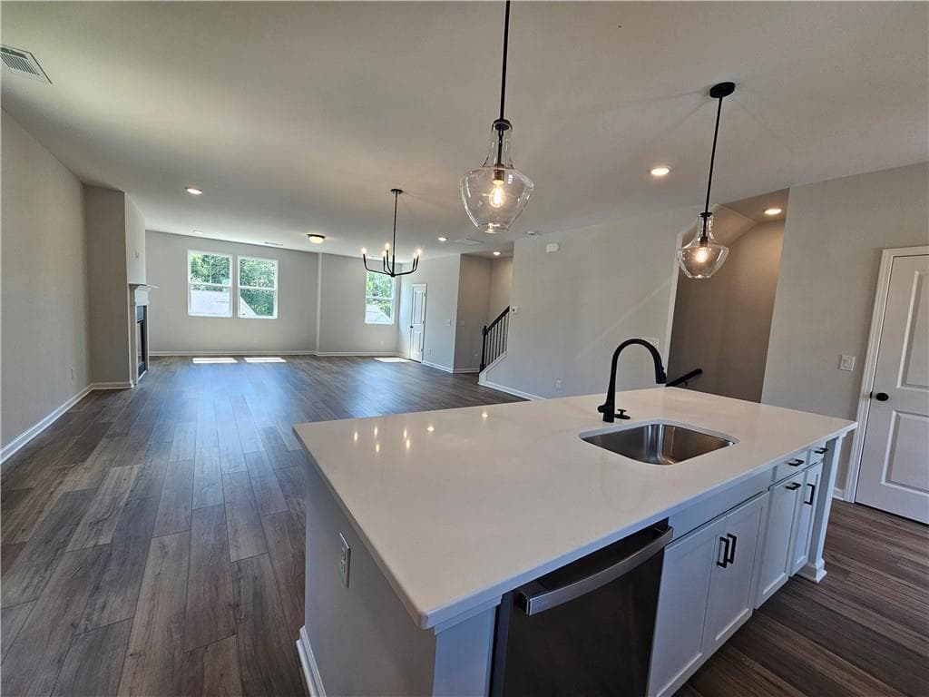 4 bedroom, 4 bathroom, 2,450 sq ft single family residence for rent at 3670 Willow Glade Trail, Lawrenceville, GA 30043 for $2,775 a month — photo 10