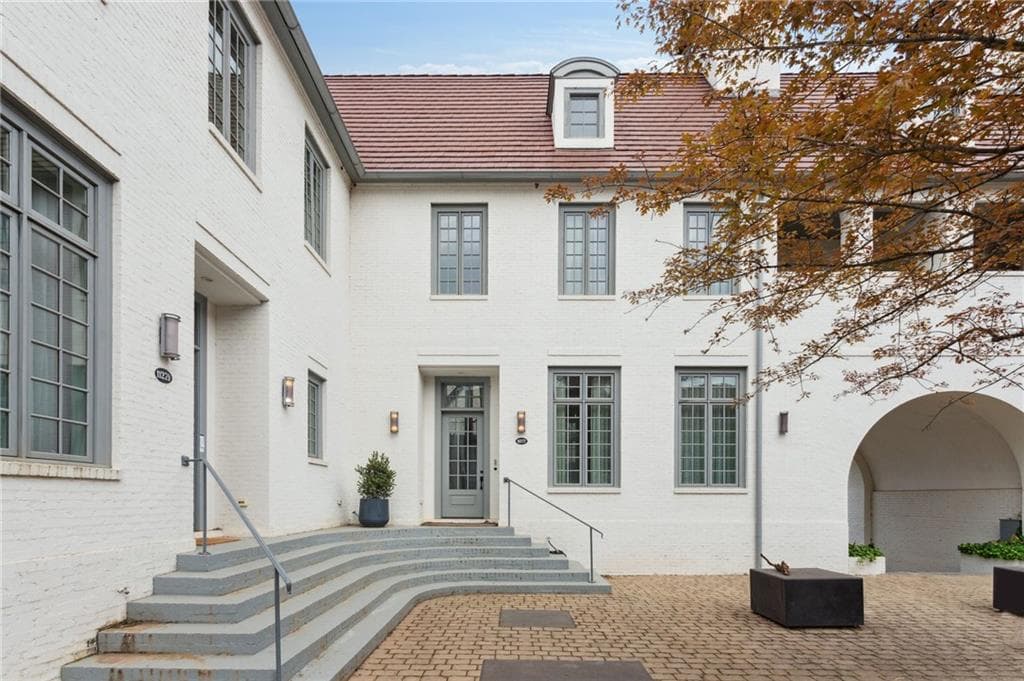 3 bedroom, 4 bathroom, 2,939 sq ft townhouse for sale at 11277 Serenbe Lane, Chattahoochee Hills, GA 30268 — photo 1 of 30