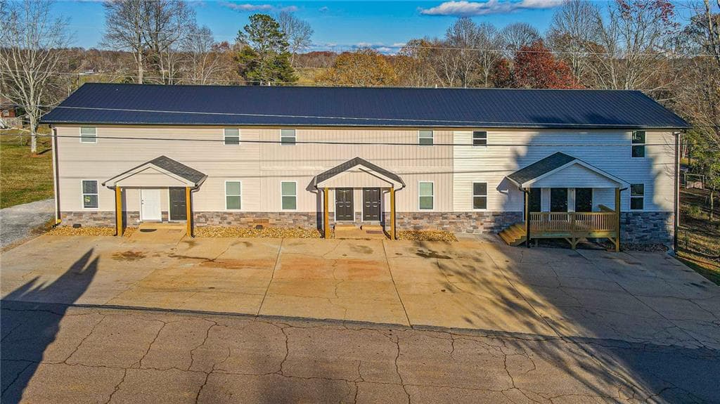 other for sale at 450 Camp Creek Circle, Cornelia, GA 30531