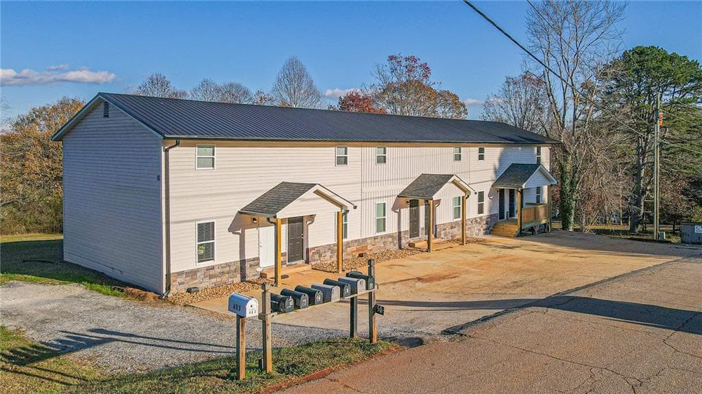 other for sale at 450 Camp Creek Circle, Cornelia, GA 30531 — photo 2