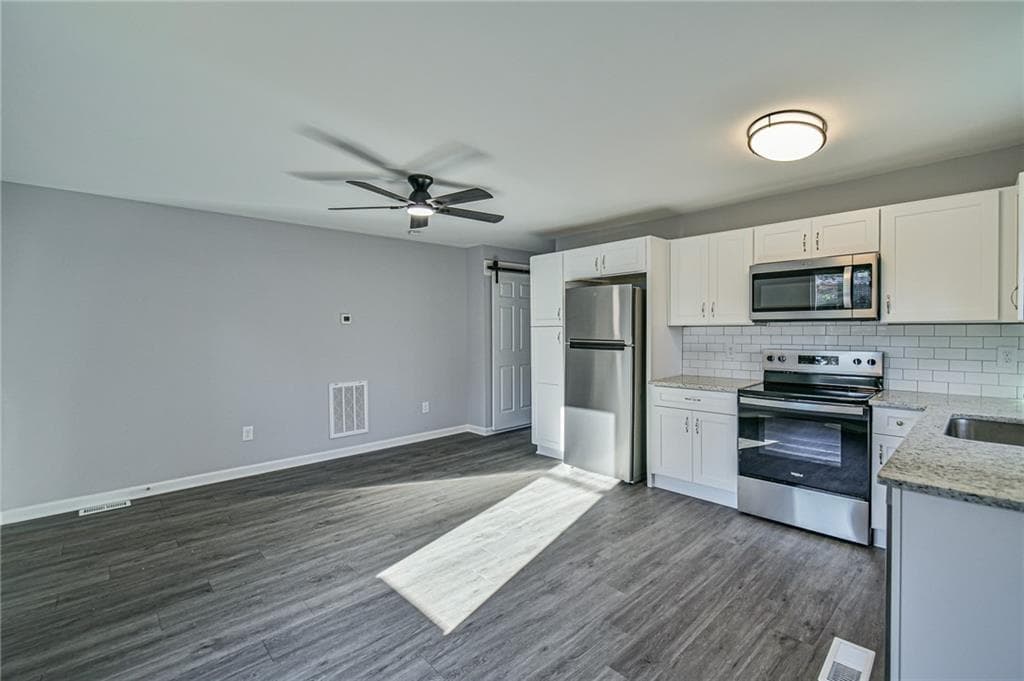other for sale at 450 Camp Creek Circle, Cornelia, GA 30531 — photo 7