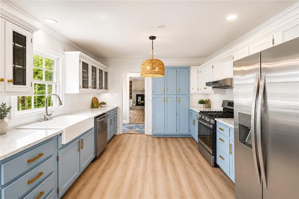 5 bedroom, 4 bathroom, 3,097 sq ft single family residence for sale at 264 Bellemont Drive, Rome, GA 30165 — photo 2