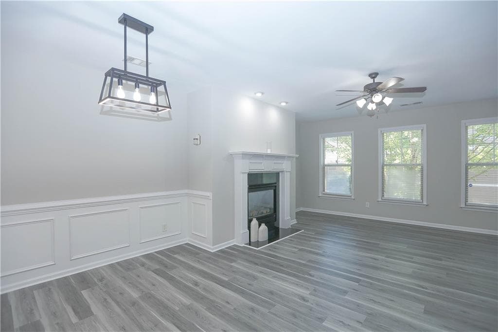 3 bedroom, 4 bathroom, 2,232 sq ft townhouse under contract at 708 Village Field Court, Suwanee, GA 30024 — photo 8