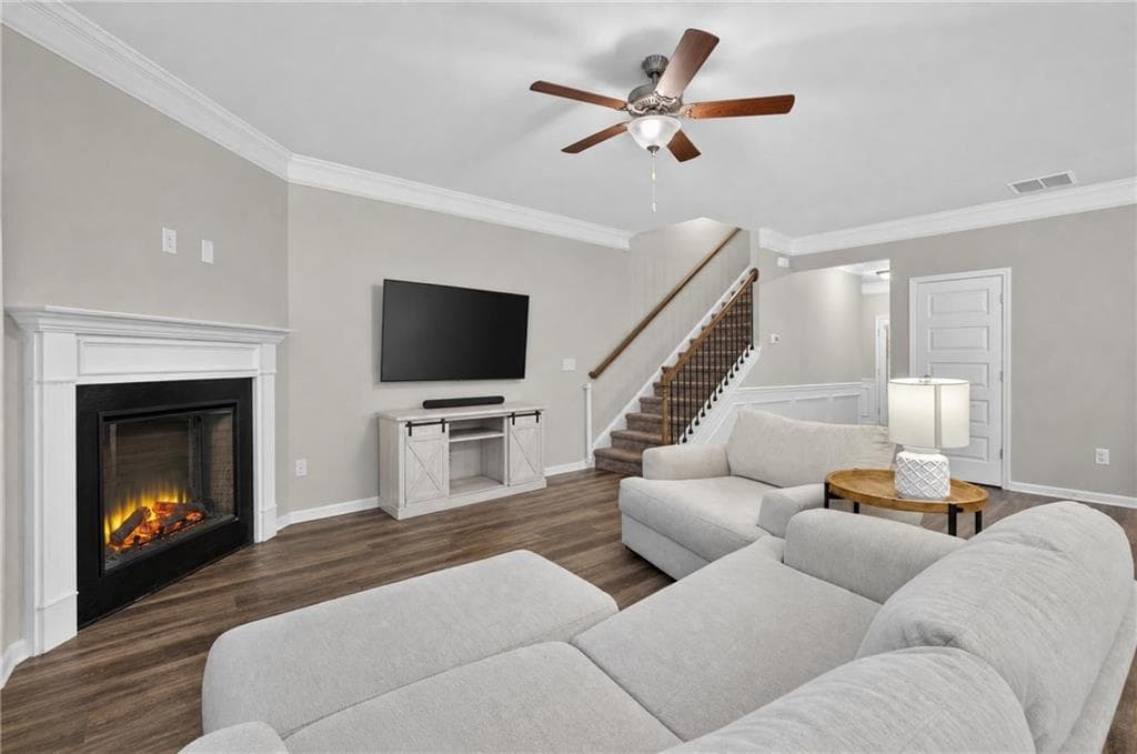 3 bedroom, 3 bathroom, 1,933 sq ft townhouse for sale at 5180 Grace Court, Tucker, GA 30084 — photo 10