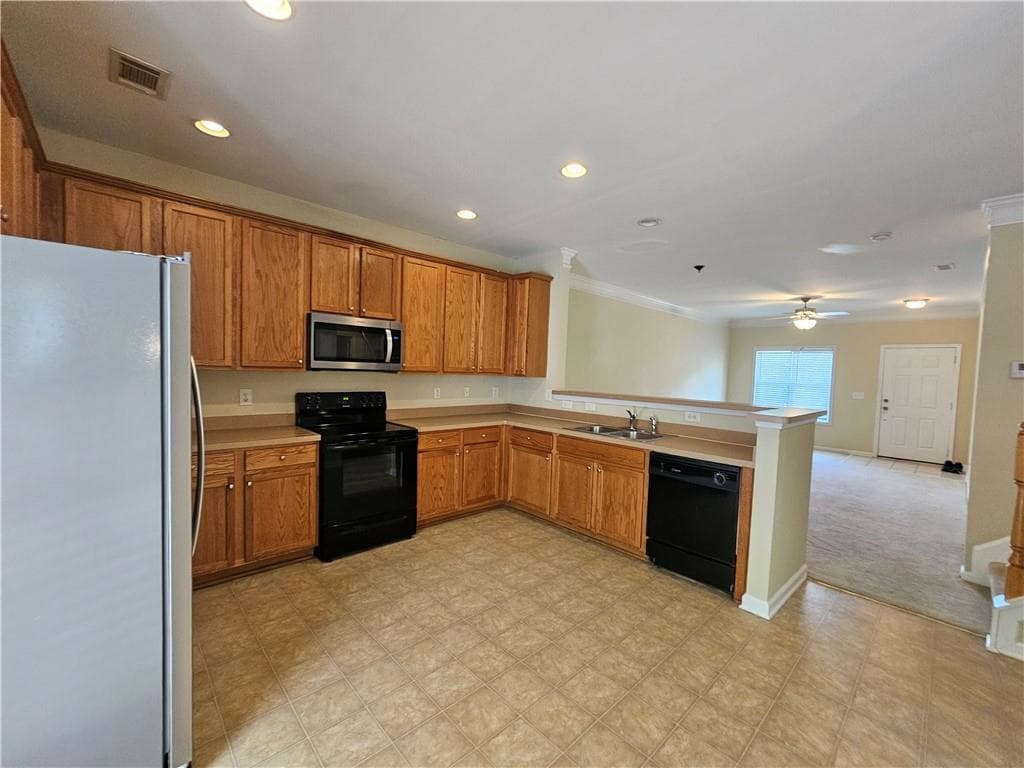 3 bedroom, 3 bathroom, 1,444 sq ft townhouse for rent at 3196 Cedar Glade Lane, Buford, GA 30519 for $1,850 a month — photo 5