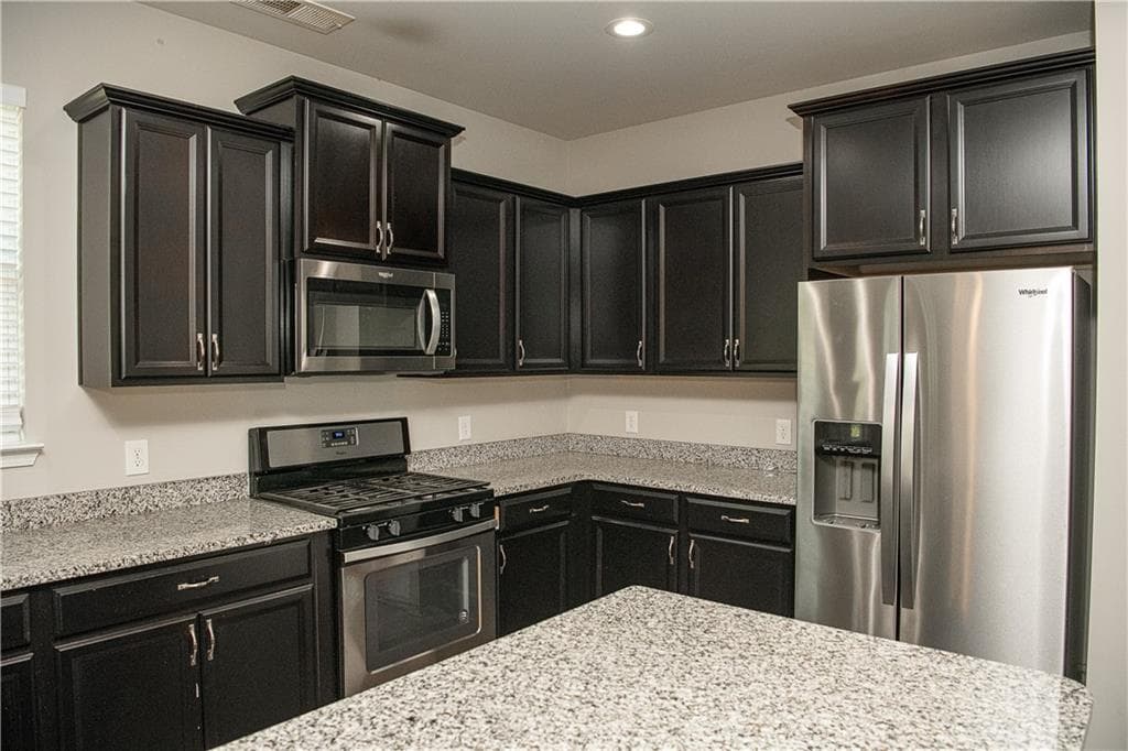 4 bedroom, 3 bathroom, 2,509 sq ft single family residence for sale at 4956 Crider Creek Drive, Powder Springs, GA 30127 — photo 9