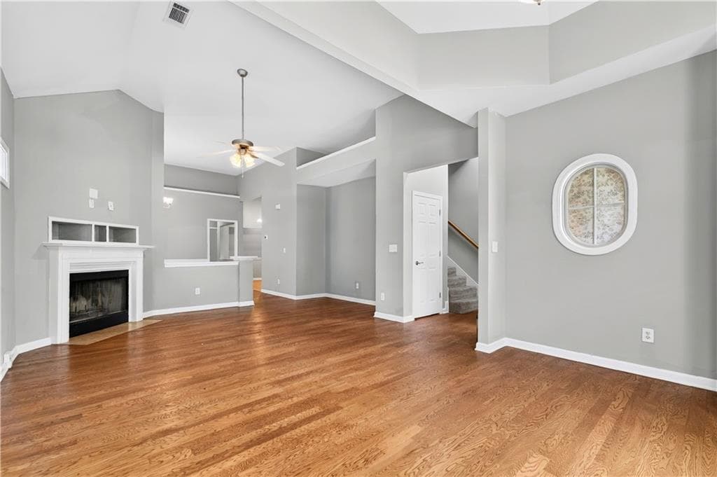 4 bedroom, 3 bathroom, 2,227 sq ft single family residence for sale at 3483 Newtons Crest Circle, Snellville, GA 30078 — photo 2