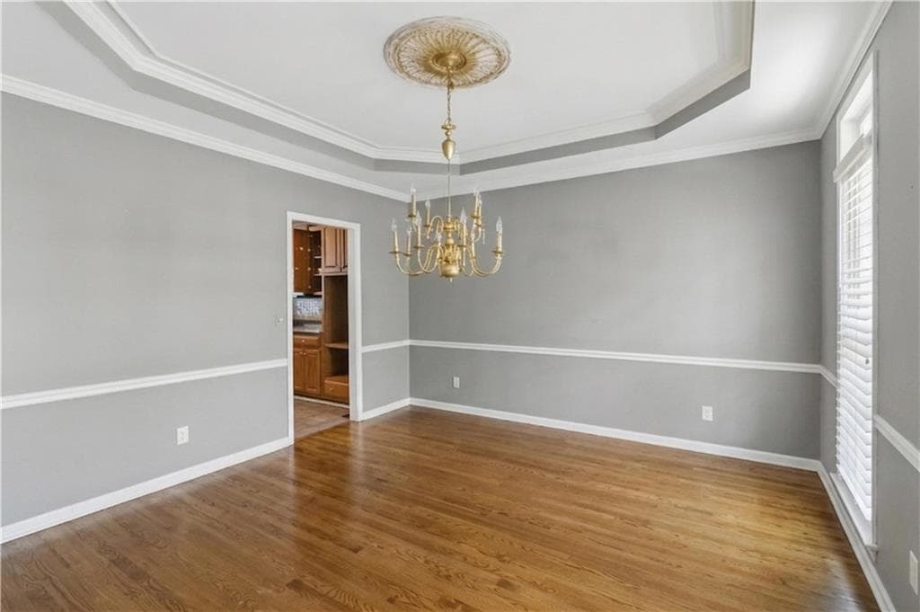 5 bedroom, 4 bathroom, 3,505 sq ft single family residence for sale at 3302 Connemara Trace, Lawrenceville, GA 30044 — photo 5