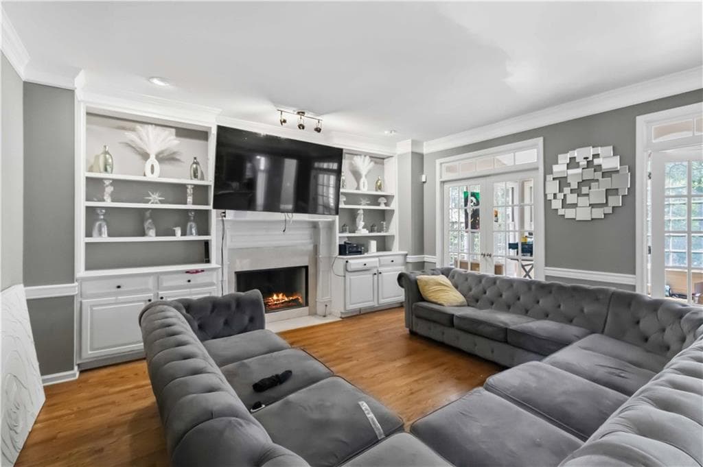 5 bedroom, 4 bathroom, 3,505 sq ft single family residence for sale at 3302 Connemara Trace, Lawrenceville, GA 30044 — photo 8